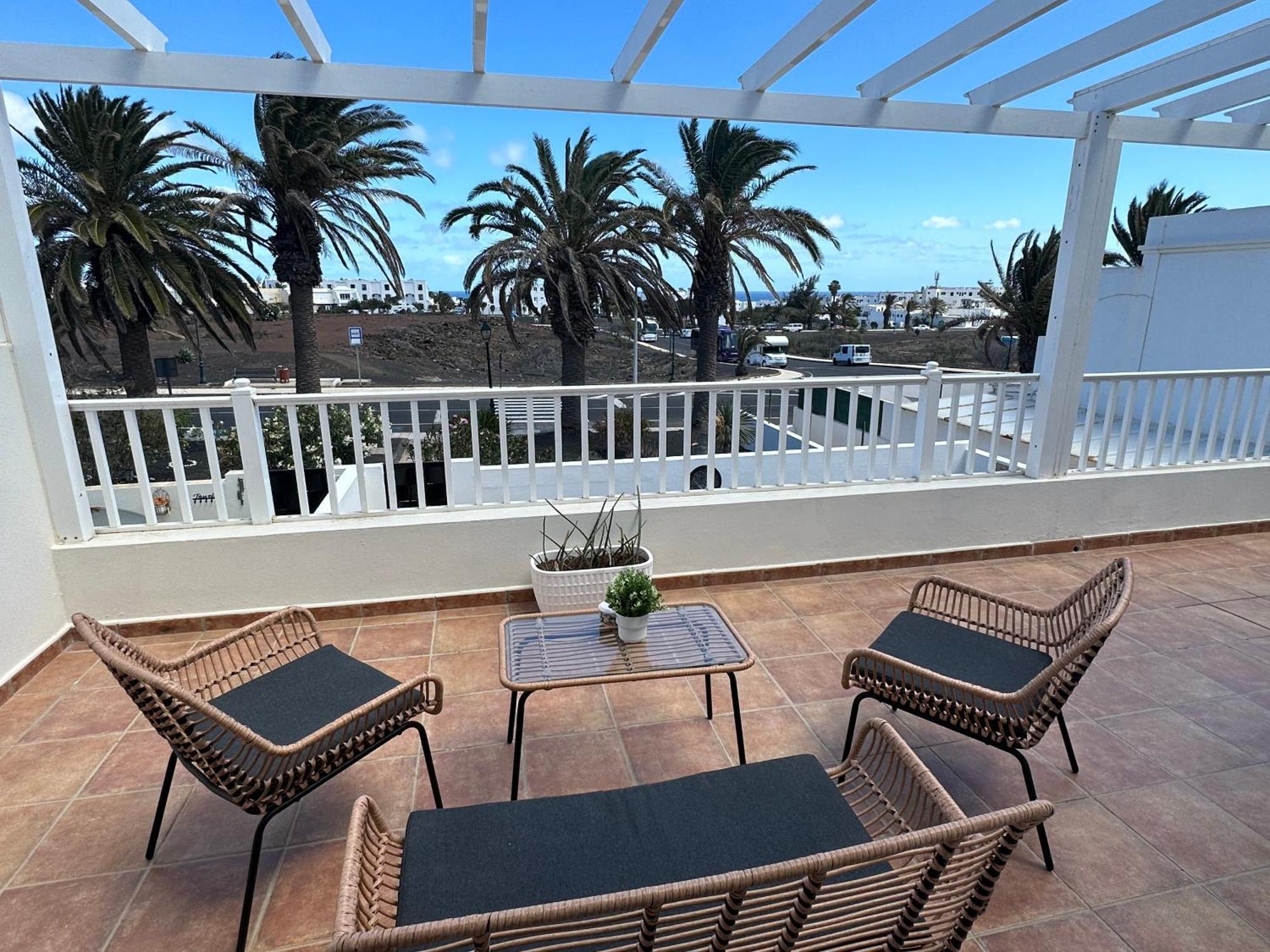 Villa Crotos Costa Teguise Exteriör bild